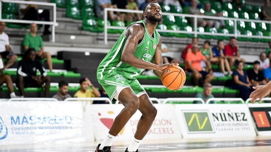 Valencia Basket incorpora a Wildens Leveque y lo cede al Hestia Menorca
