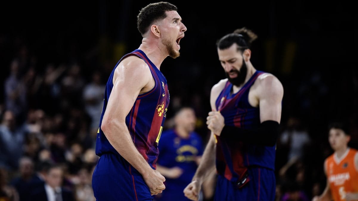 Parra renueva hasta 2030 en un Barça que sigue sin reaccionar