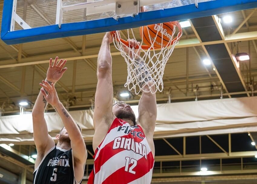 Bàsquet Girona comienza su preparación ganando al Cheshire (93-77)