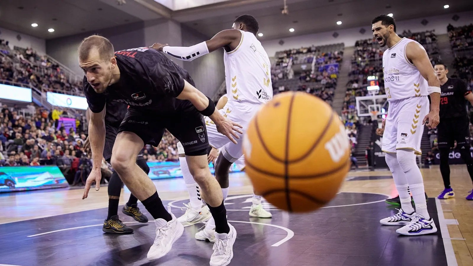 El Unicaja ficha a Matt Thomas temporalmente