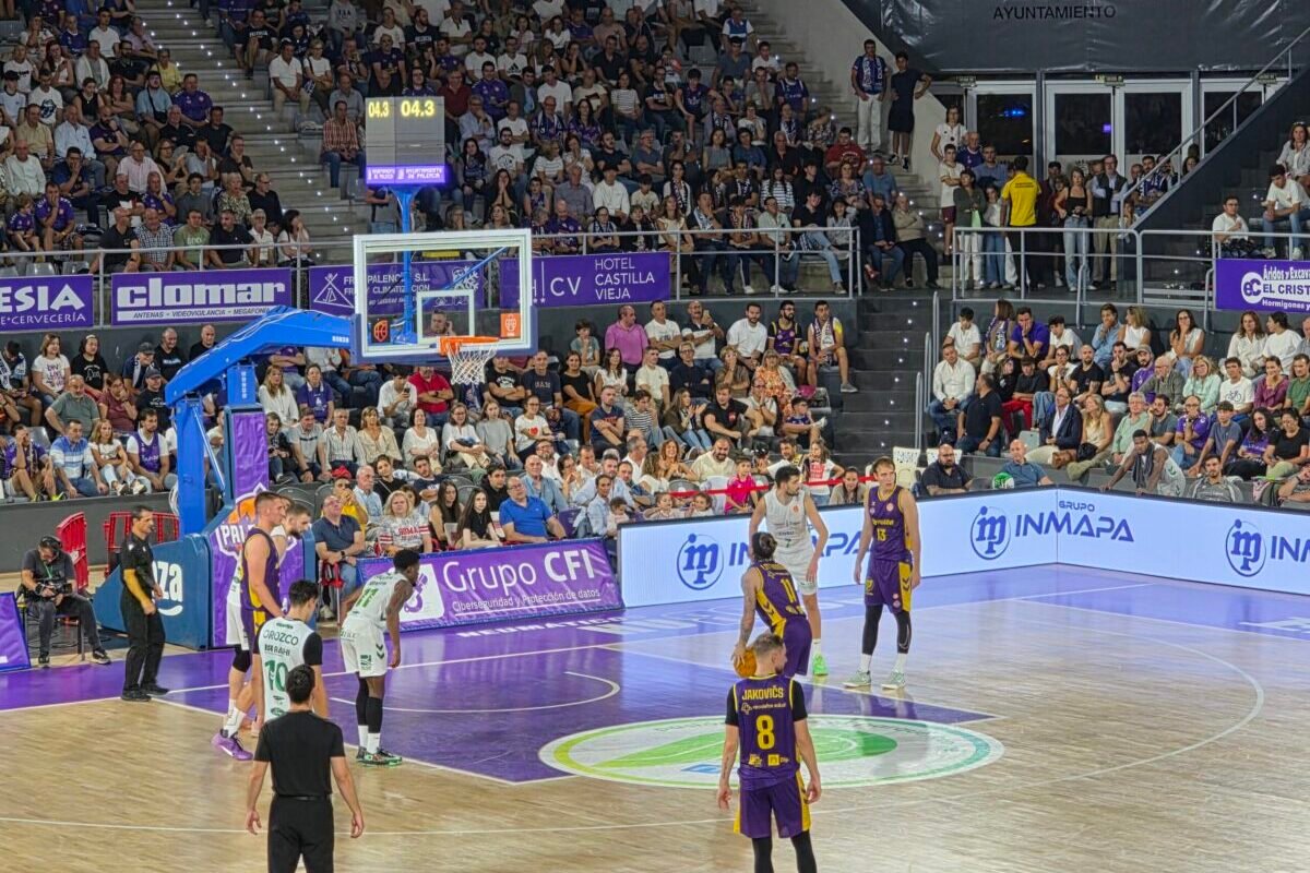 Iberolea Palencia vence a un buen Caja Sol Coto Córdoba (70-67)
