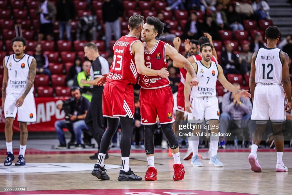 Elijah Bryant deja en nada la remontada del Madrid (102-98).