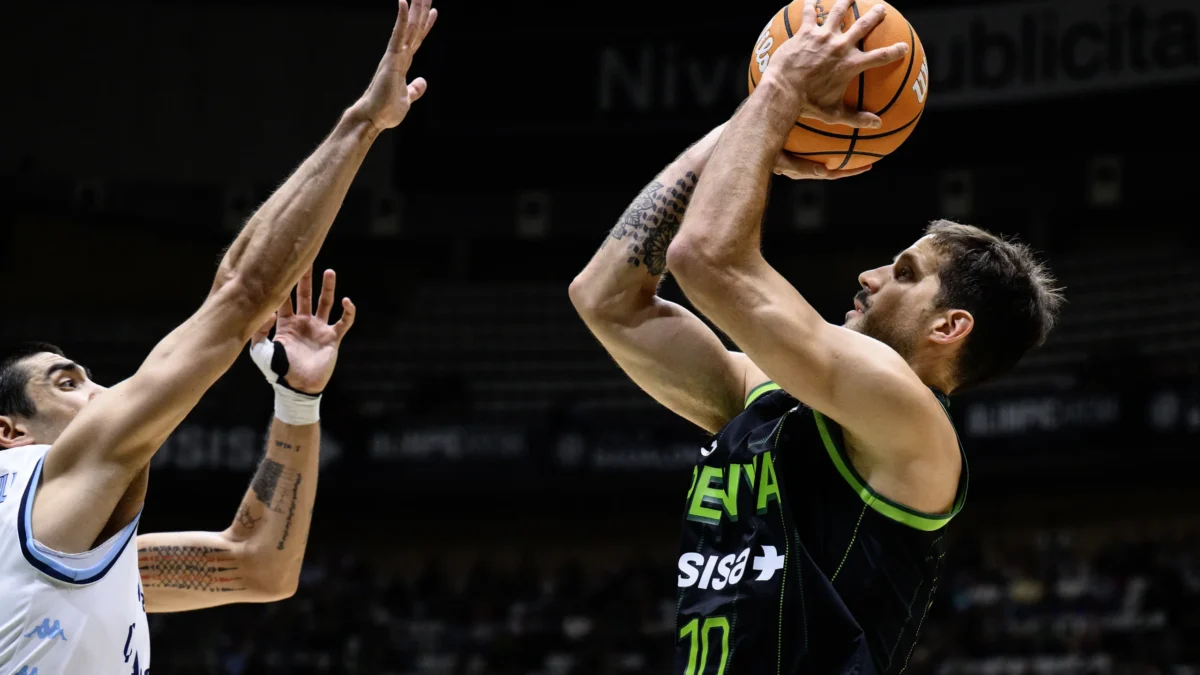 Asisa Joventut se entrena en Liga Endesa antes de recibir al Barça