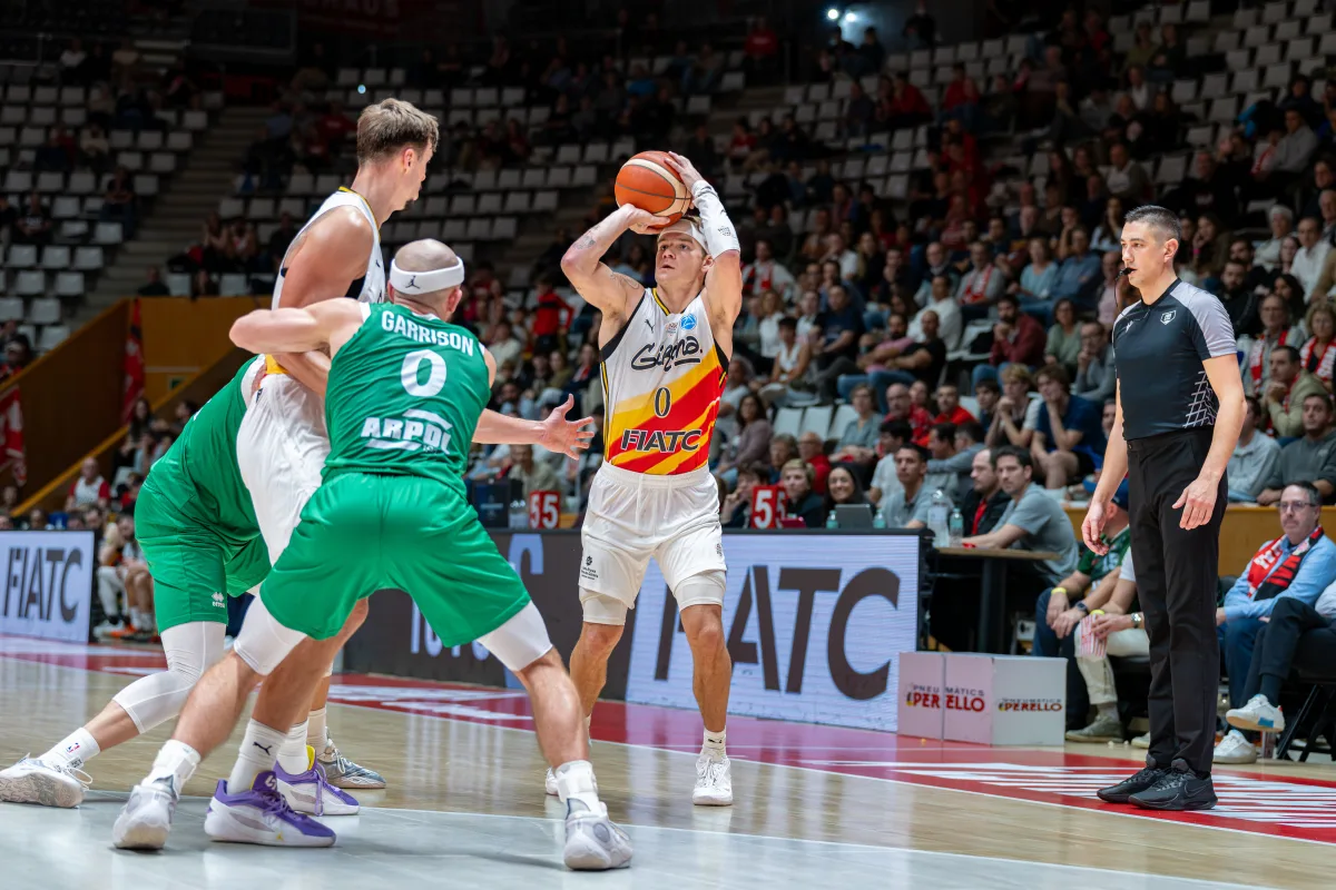 Girona barre a Zielona Gora para seguir invicto en Europa (109-68)